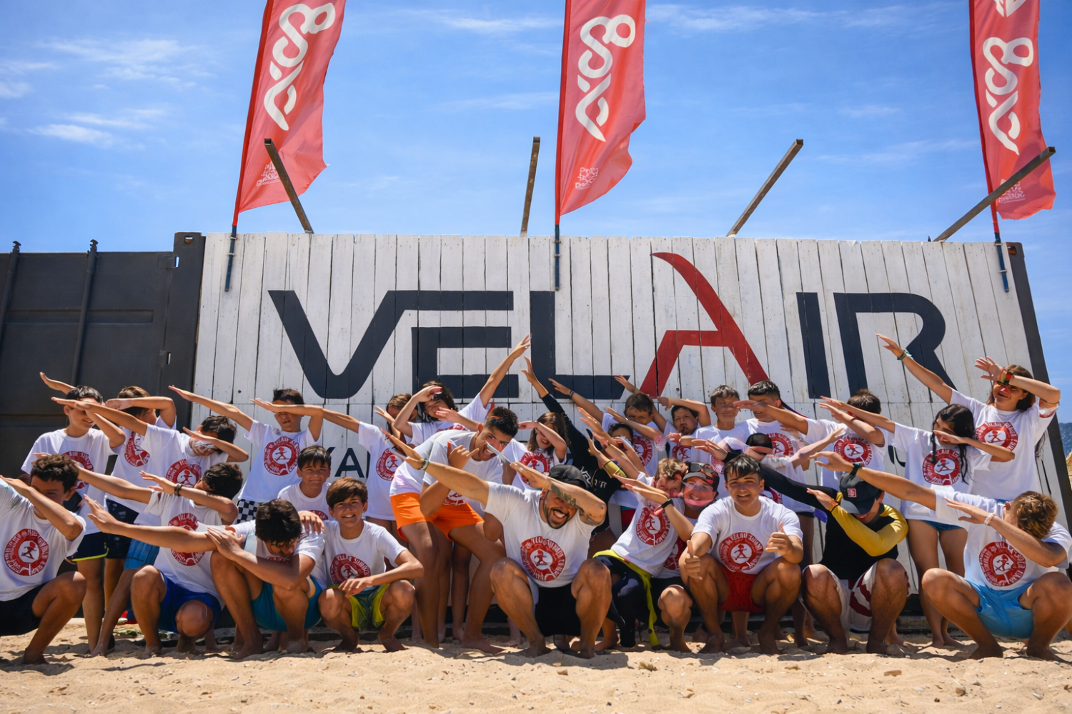 colegio en la escuela de velair pasando un dia de playa